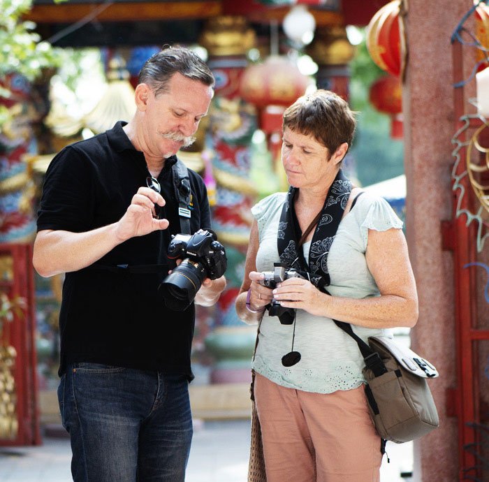 Kevin Landwer-Johan teaching photography in Chiang Mai, Thailand